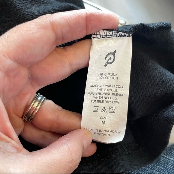 Peloton Bike 100th Century Cycling Black Short Sleeve T Shirt Size Medium - Picture 4 of 8